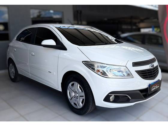 CHEVROLET ONIX 1.0 MPFI JOY 8V FLEX 4P MANUAL